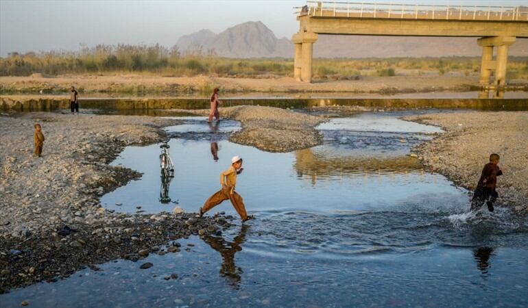 Al menos un millón de ellos "corren el riesgo de morir" si no son tratados de manera inmediata, dijo la Unicef.. Foto: BULENT KILIC/AFP via Getty Images