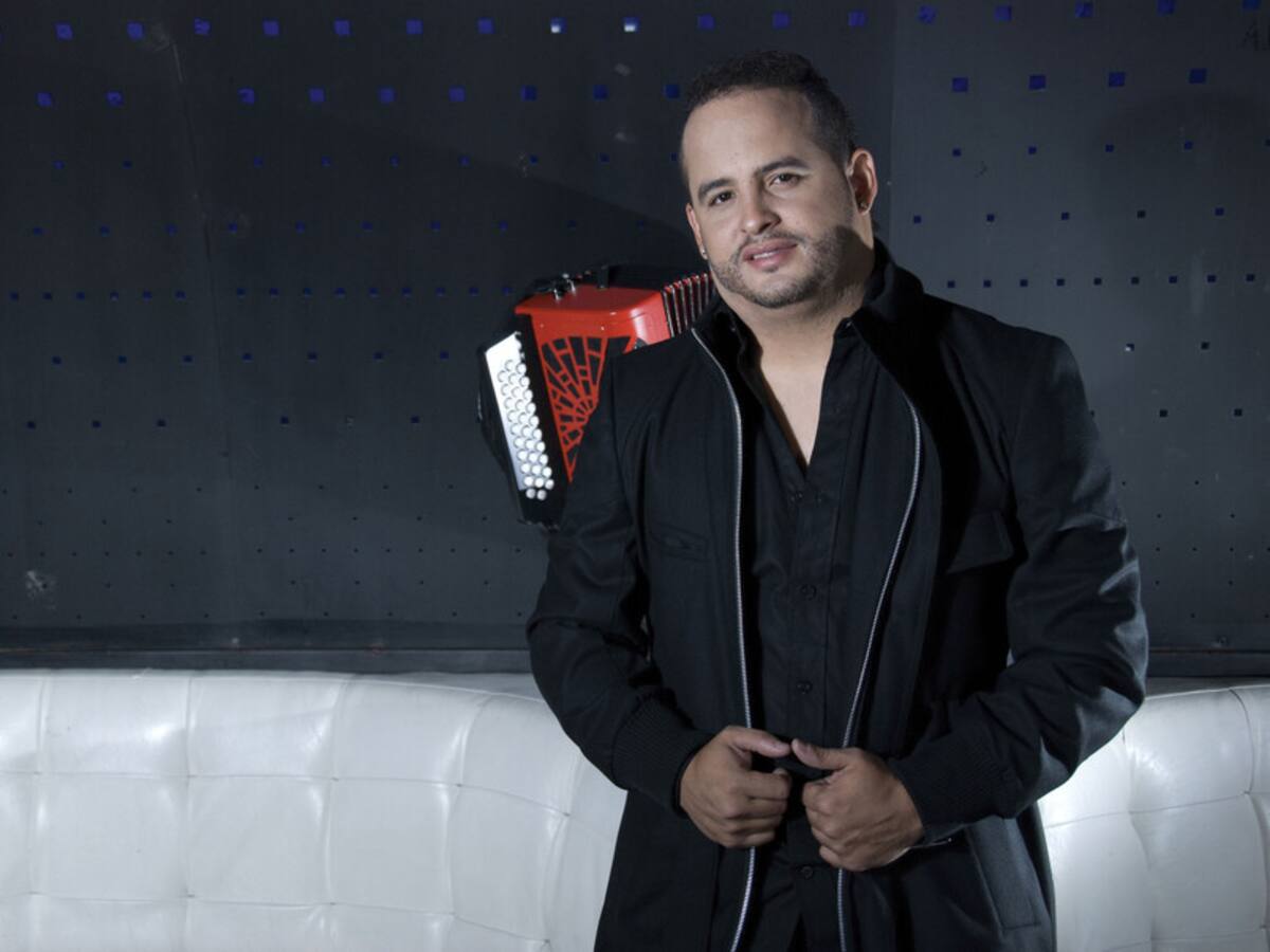 Condenan a cuatro años de cárcel al cantante de vallenato Nelson Velásquez