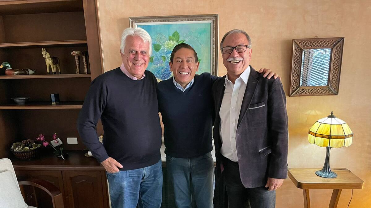Partido Dignidad avala a Carlos Amaya como precandidato presidencial