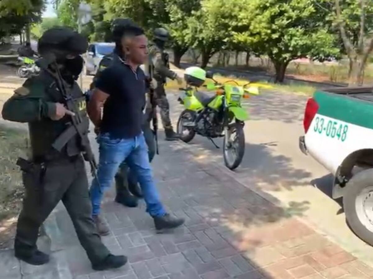 Capturan en Arauca a sicario del ELN vinculado al atentado contra la Escuela General Santander