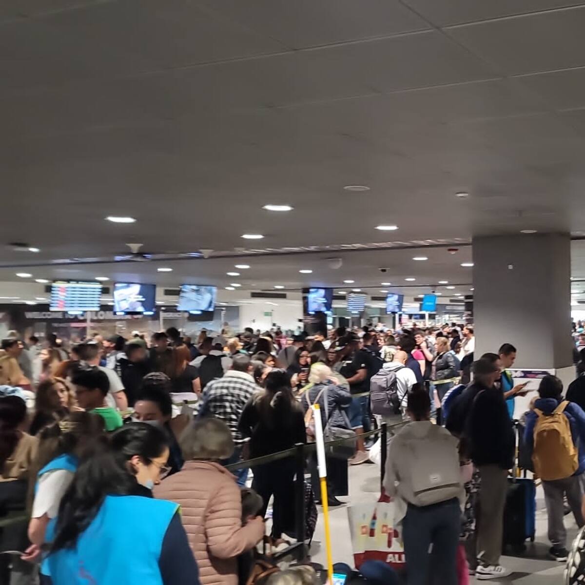 Migración responde a largas filas en El Dorado: deben usar mecanismo de proceso migratorio