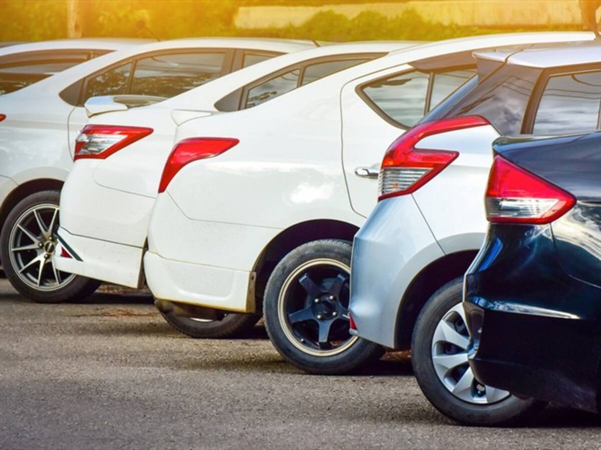 ¿Cómo saber a nombre de quién está un vehículo?