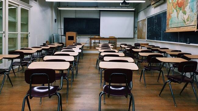 Profesora preguntó a alumnos de 12 años si “han fornicado” o “practicado homosexualidad". Foto: Pixabay