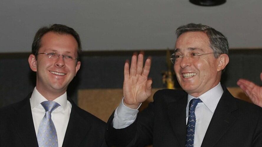 Andrés Felipe Arias y Álvaro Uribe. Foto: Colprensa