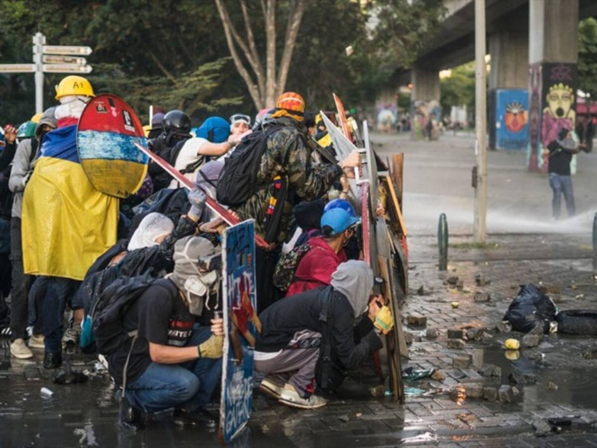 Duque pide sanciones ejemplares ante presunto adoctrinamiento de niños en Medellín