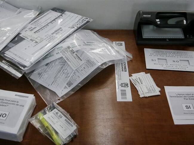 Kit electoral para la votación al plebiscito del 2 de octubre de 2016. Foto: Colprensa