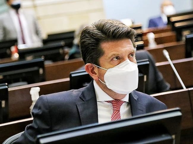 Con 69 votos a 31, el Senado negó la moción de censura contra el ministro de Defensa, Diego Molano. Foto: Getty Images / LEONARDO VARGAS