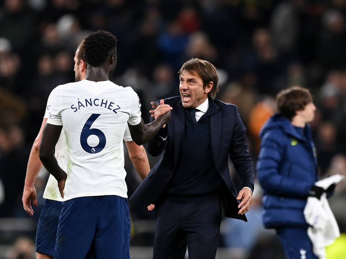 “Tiene las características adecuadas para convertirse en un defensa top”: Antonio Conte sobre Davinson