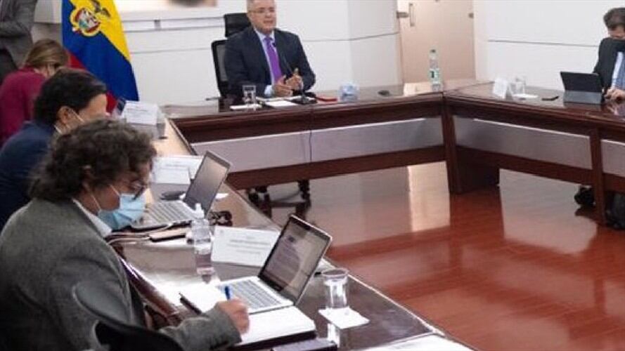 VACUNAS SANTANDER. Foto:Twitter Iván Duque.