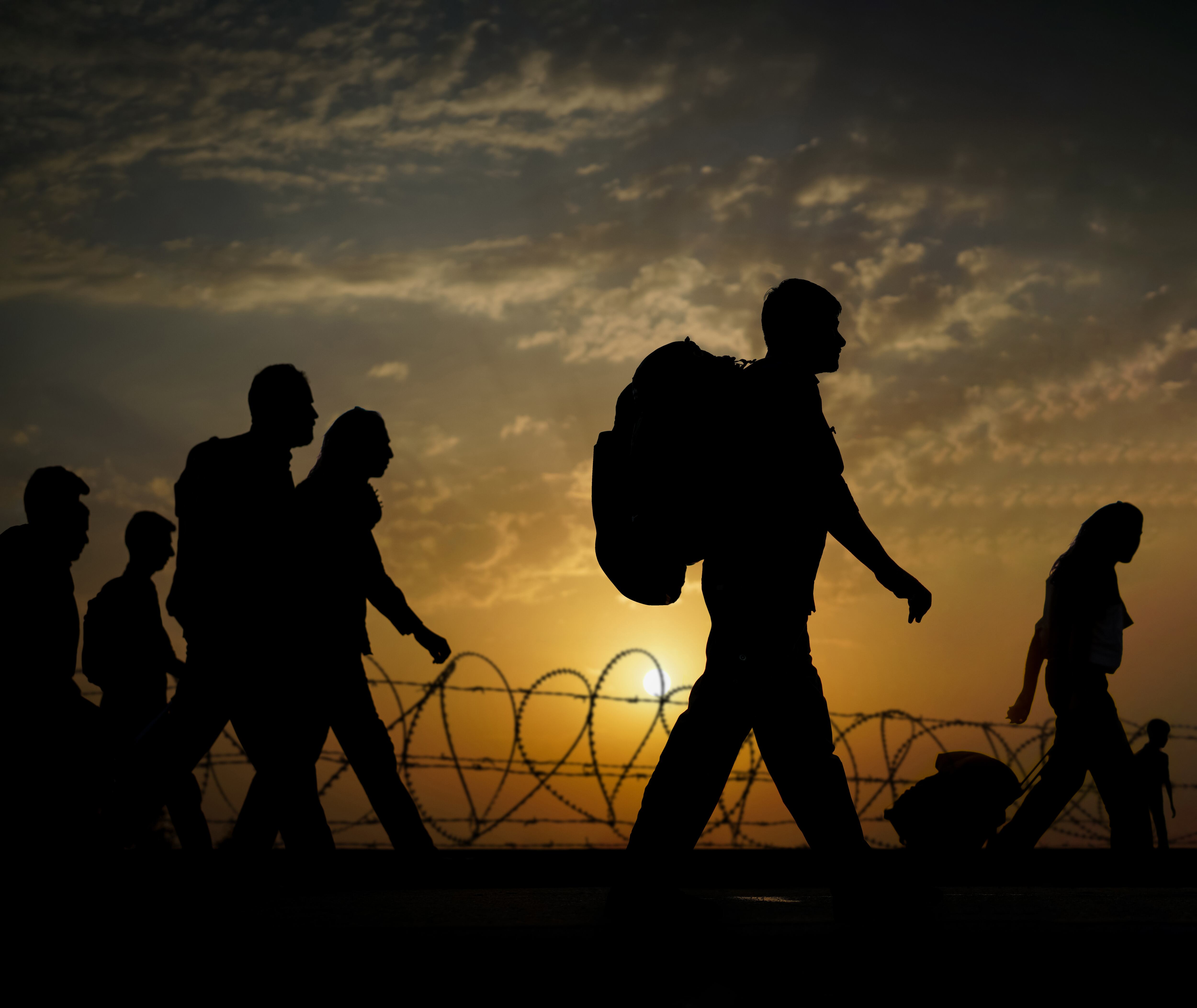 Alternativas para la migración legal hacia otros países - Getty Images