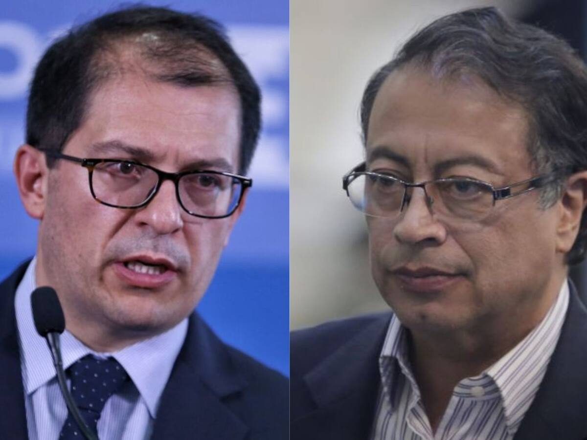 “Petro está preparando una salida de su Gobierno creando caos”: exfiscal Francisco Barbosa