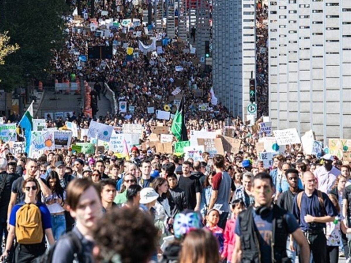 Greta Thunberg lidera gigante manifestación por el clima en Montreal