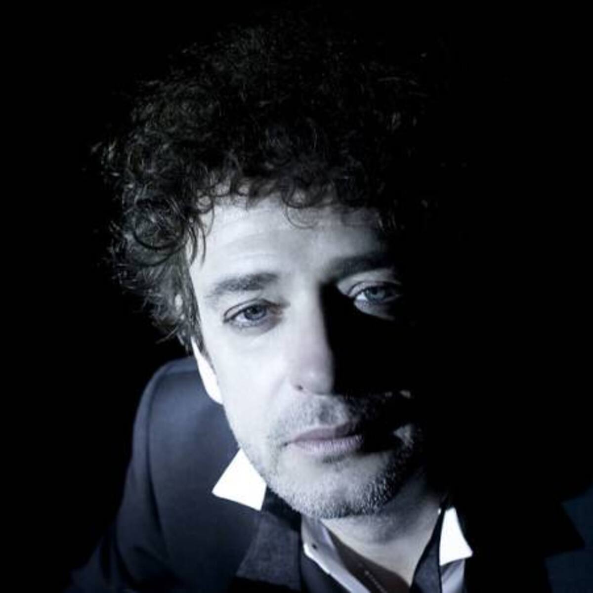 ‘Algún tiempo atrás’, la biografía de Gustavo Cerati escrita por Sergio Marchi