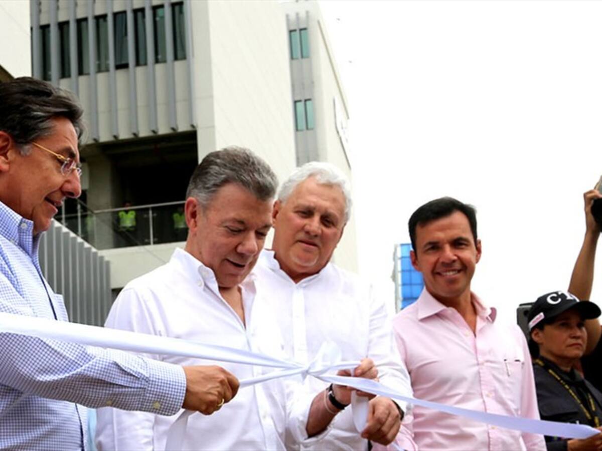 Fiscalía iniciará extinción de dominio a bienes de paramilitares