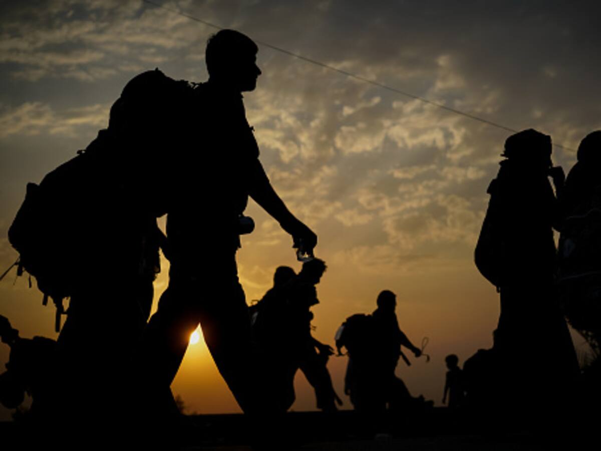 Encontraron 70 migrantes en un pozo de agua y en el cuarto de máquinas de un hotel en México