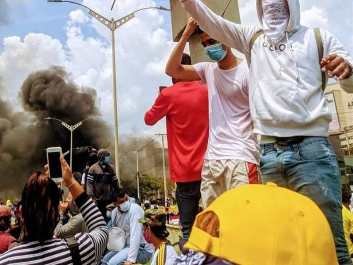 Tres capturados y 42 personas trasladadas a la UCJ durante marchas en Barranquilla