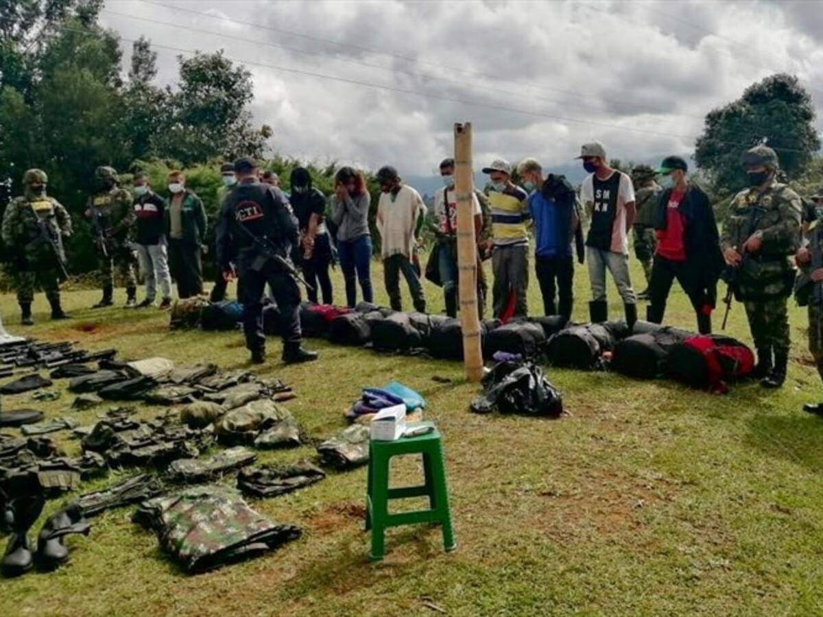 Capturan a 12 presuntos integrantes de la Nueva Marquetalia en Cauca