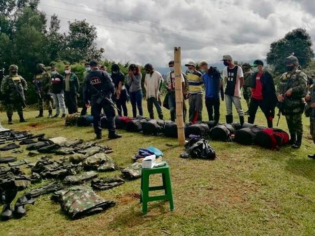 Los individuos fueron puestos a disposición de la Fiscalía para el respectivo proceso de judicialización . Foto: