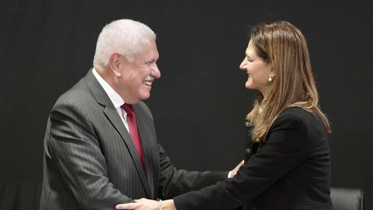 Colombia y Ecuador abren la frontera para transportadores de carga internacional