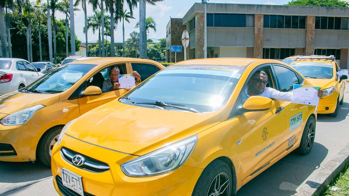 Certificados 19 taxistas samarios en inglés básico
