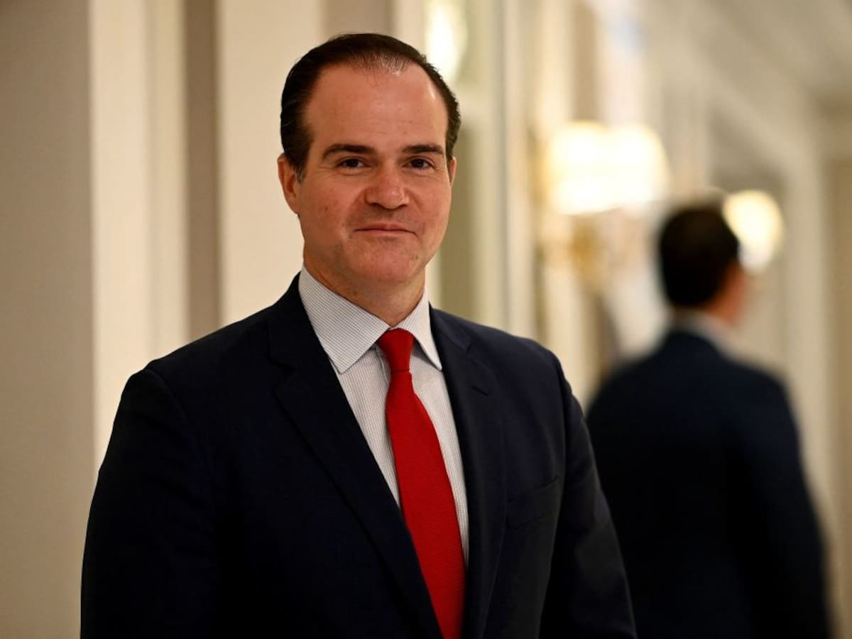 Claver-Carone califica de “arbitraria” y “política” su destitución del BID