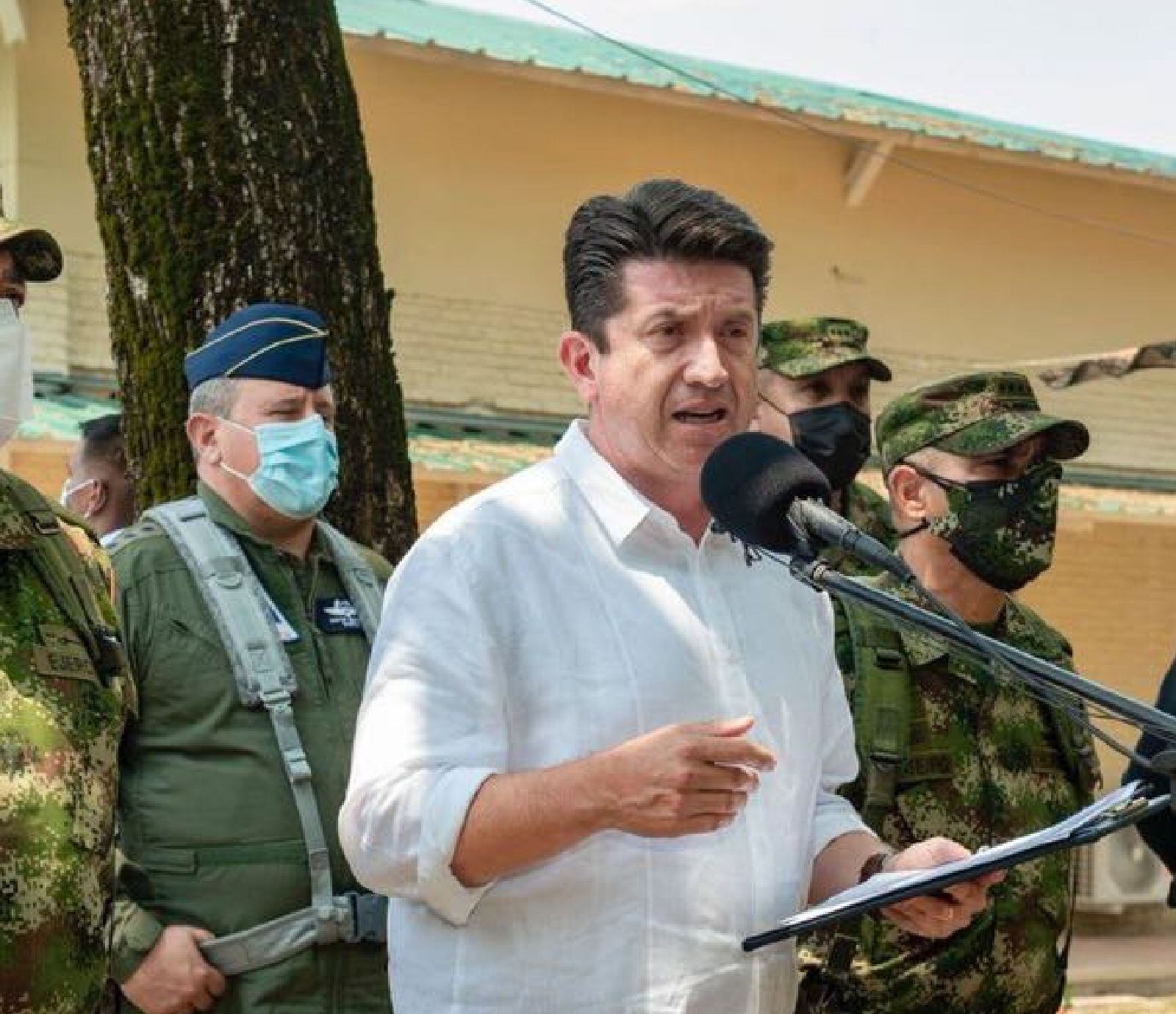 Ministro de defensa / Ministerio de defensa