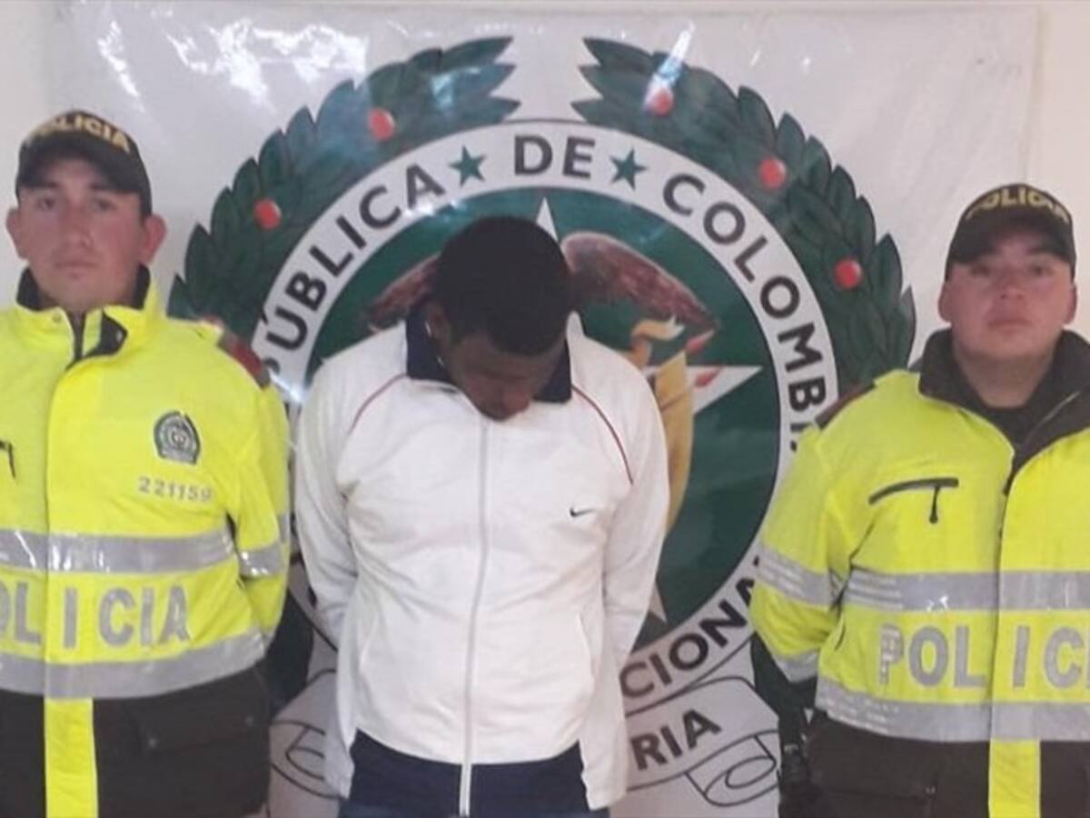 A la cárcel integrantes de las AUC capturado en terminal de Tunja