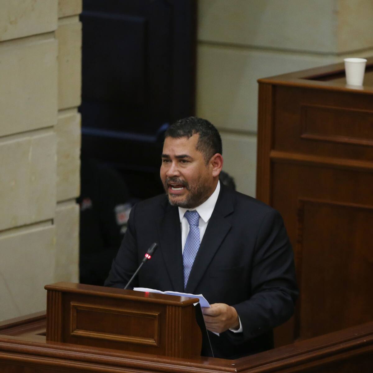 Senador liberal Alejandro Chacón denunció amenazas de muerte