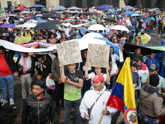 Manifestaciones en Bogotá en apoyo al Gobierno Petro. Foto: (Colprensa - John Paz )