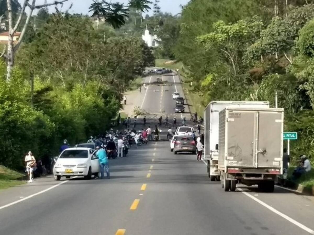 Indígenas denuncian 36 heridos y cuatro retenidos en protestas