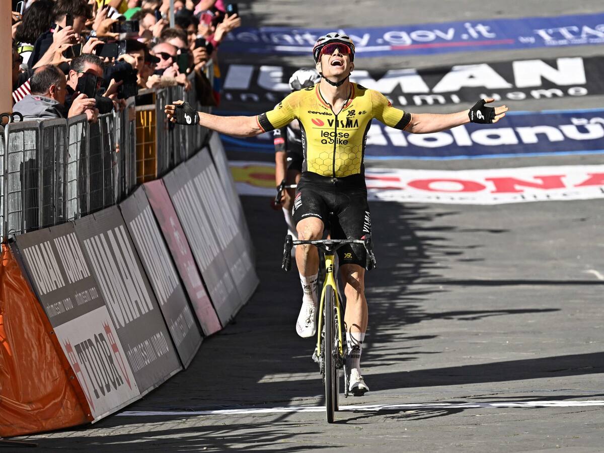 Wout van Aert ganó la novena etapa del Giro de Italia