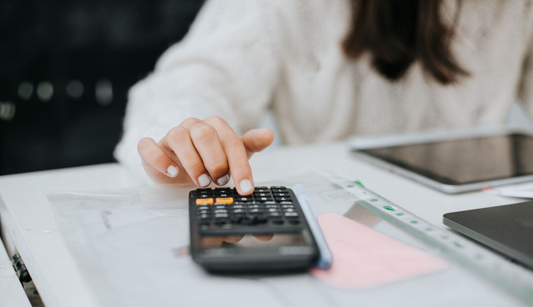 Altas cifras de inflación es golpe al bolsillo de colombianos. Foto: Getty Images
