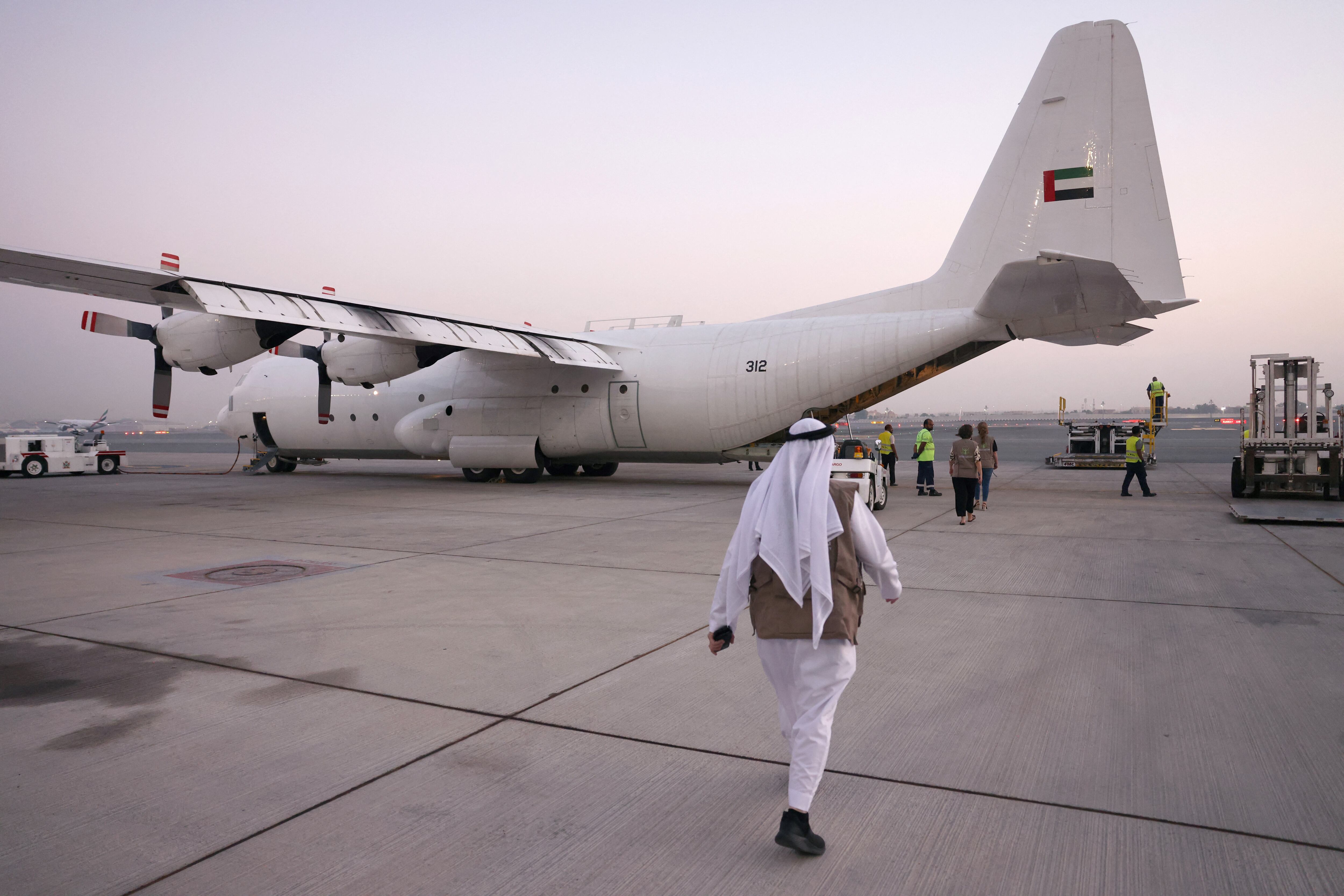 Avión de carga de Emiratos Árabes Unidos, imagen de referencia. FOTO: KARIM SAHIB/AFP via Getty Images