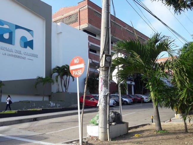 El rector Víctor Armenta, de la Universidad Autónoma del Caribe, anunció una investigación para determinar cuál fue el destino de los bonos Sodexo. Foto: W Radio