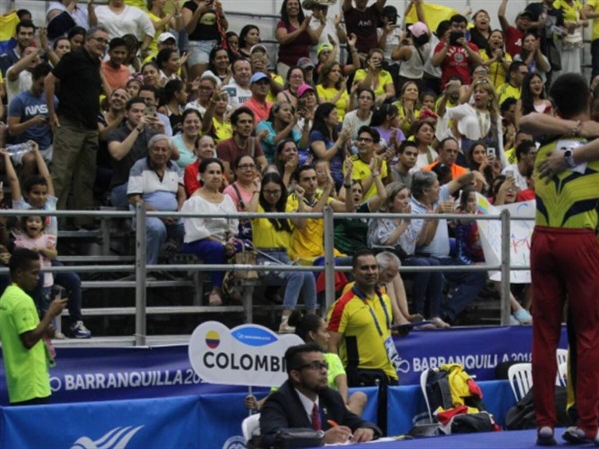 Jossimar gana oro en gimnasia por equipos y lo dedica a su madre