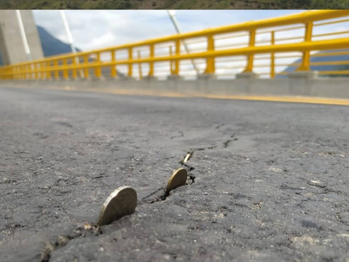 Nuevas grietas en el puente Hisgaura