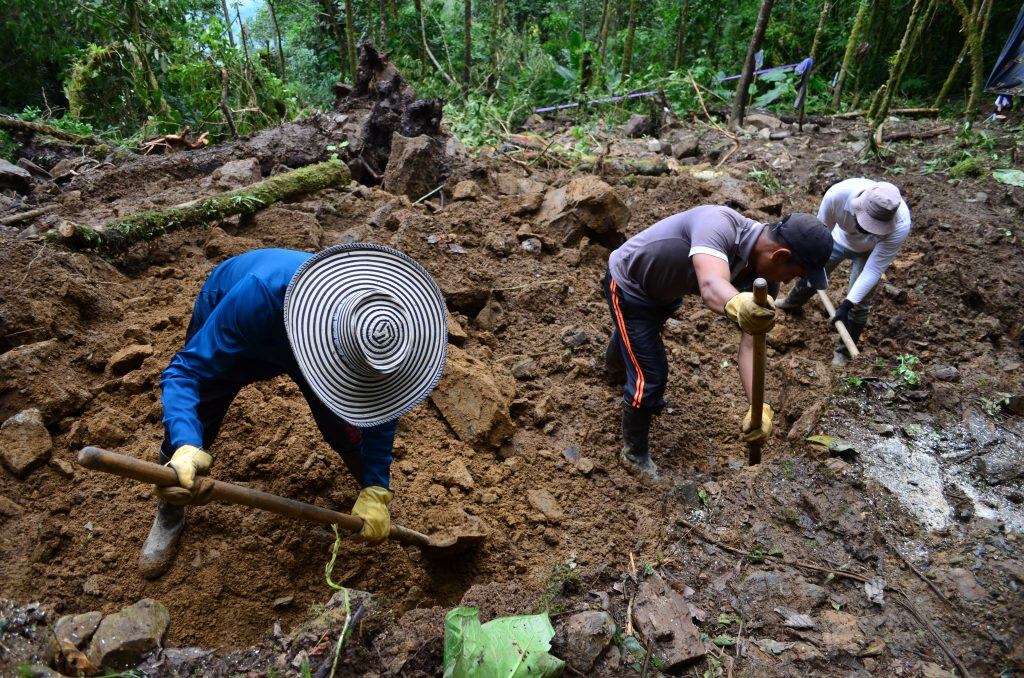 Hallan en el Meta los restos de tres indígenas reclutados por las Farc. Foto Cortesía Unidad de Búsqueda de Desaparecidos