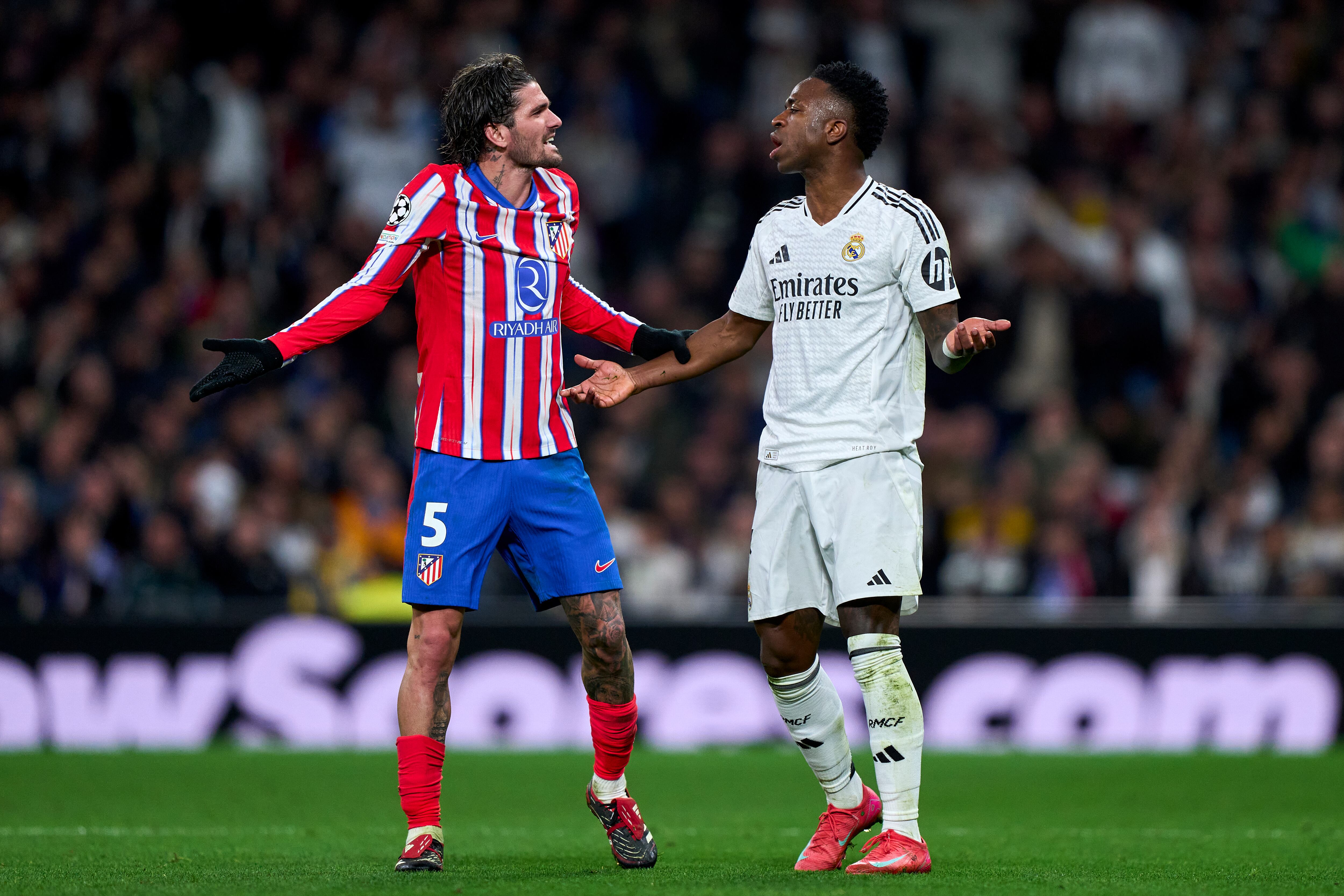 Rodrigo De Paul y Vinicius Junior. FOTO: (Foto de Diego Souto/Getty Images