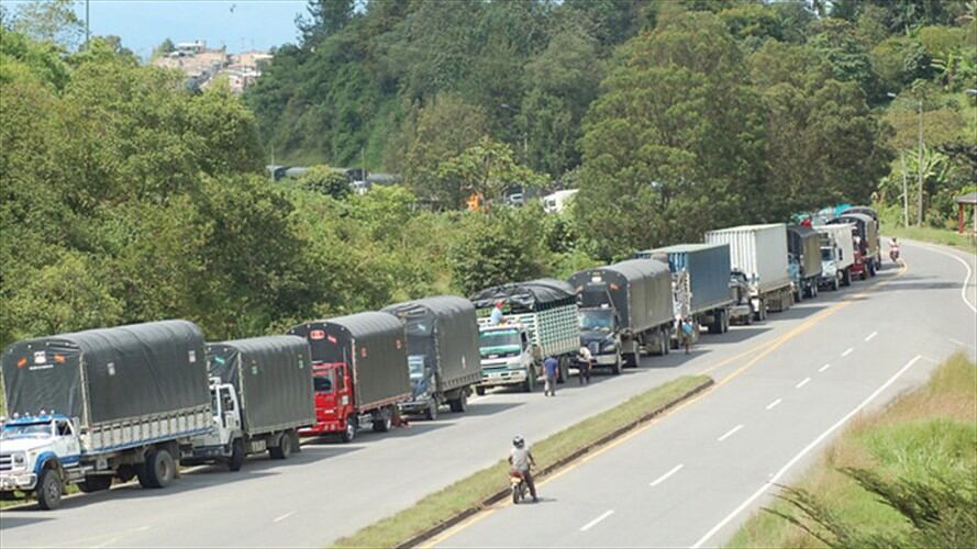 El Gobierno reveló la billonaria inversión que realizará en los próximos años en sector transporte. Foto: Colprensa