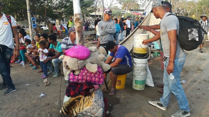 El secretario informó que hay ciudadanos del vecino país que se han retirado voluntariamente, así como otros que quieren regresar a Venezuela. Foto: Silvana Salas