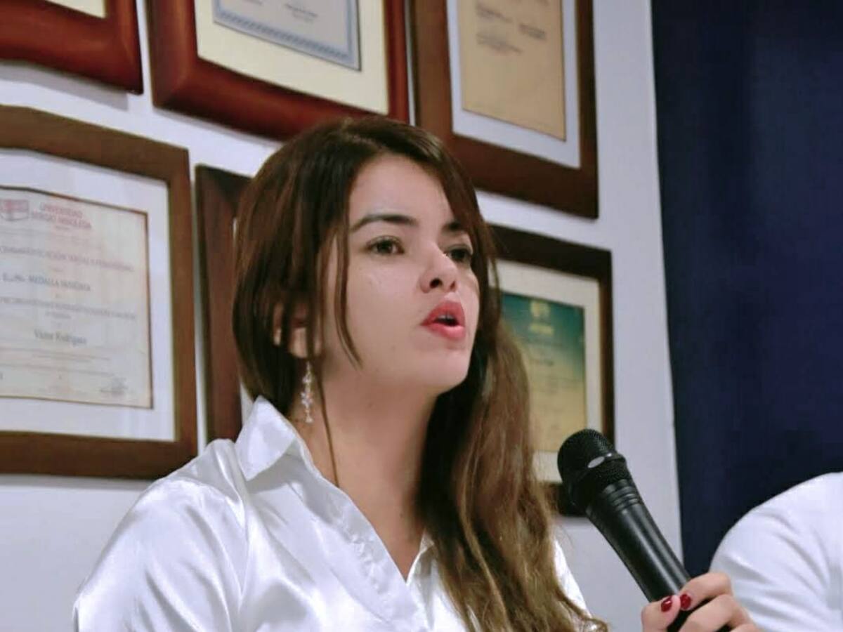 Defensora de derechos humanos en Santa Marta, retira su aspiración a la Alcaldía