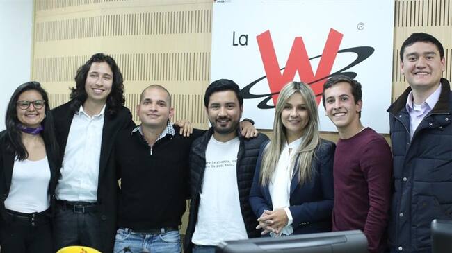 Jóvenes de todos los partidos, aseguraron que los problemas de Duque son: su falta de liderazgo, seguir a Álvaro Uribe, querer tener a todos contentos, entre otros.. Foto: W Radio