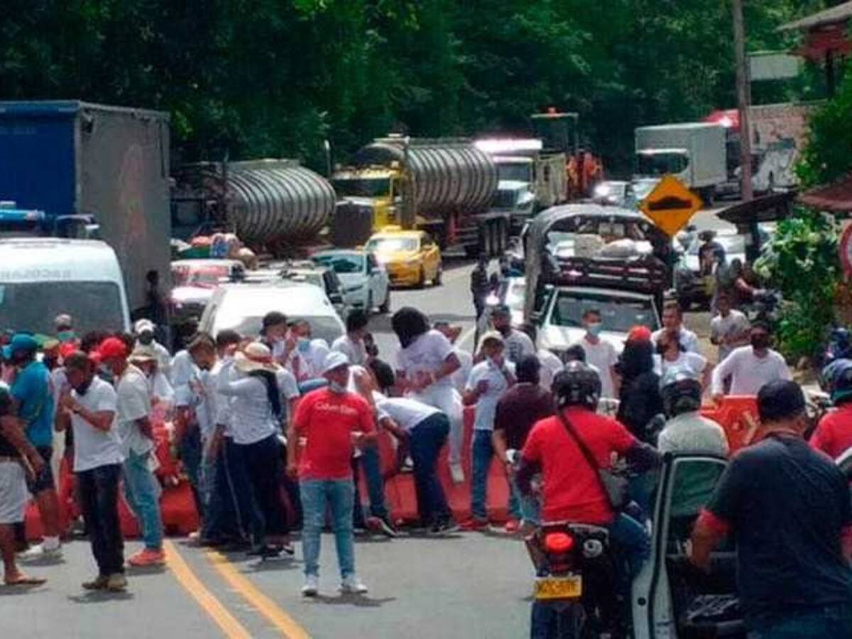 “La comunidad es instrumentalizada”: director de Policía sobre paro en Troncal del Caribe