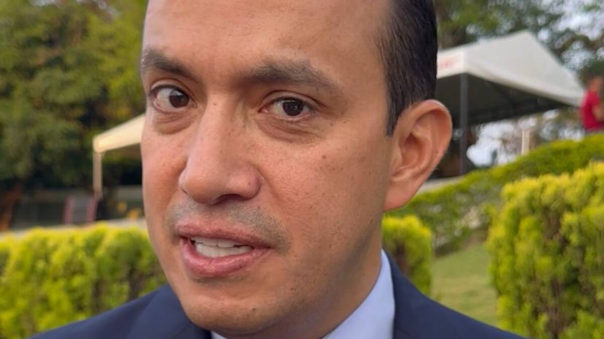 Gobernador de Santander denunció presencia del Clan del Golfo dentro de colegios