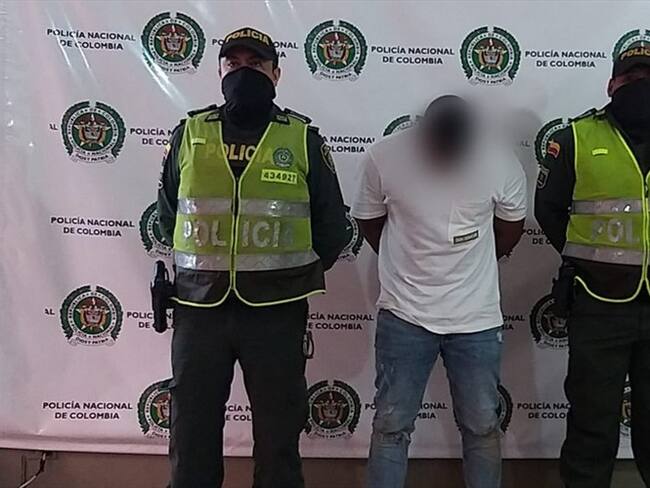 El percance se produjo cuando el sujeto de 28 años conducía un automóvil, al parecer en estado de embriaguez. Foto: Policía Nacional