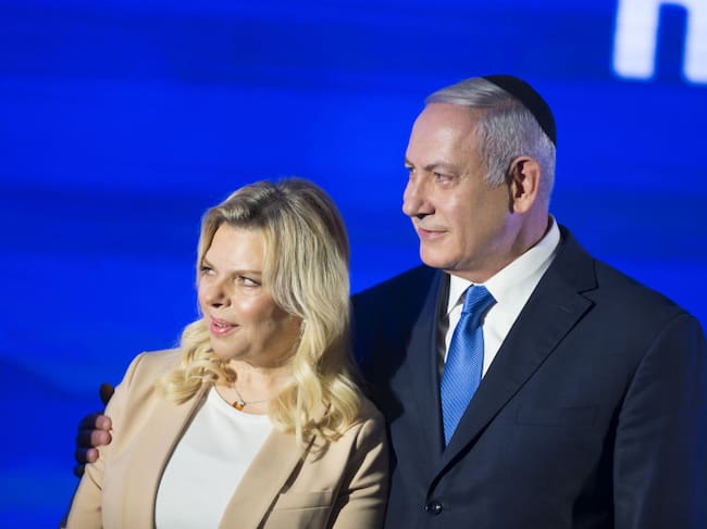 Sara Netanyahu y Benjamín Netanyahu. (Photo by Lior Mizrahi/Getty Images)