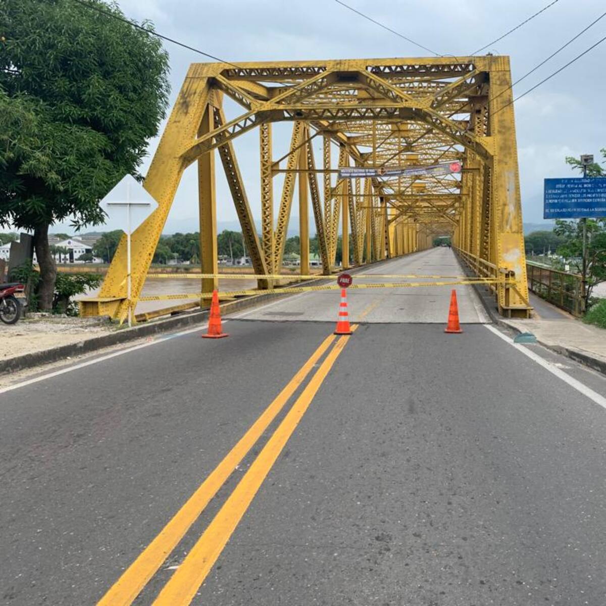 Puente Puerto Salgar en la vía a Honda, con restricción por fallas estructurales