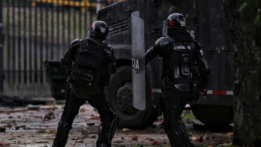 Integrantes del Esmad de la Policía. Foto: Colprensa - Camila Díaz