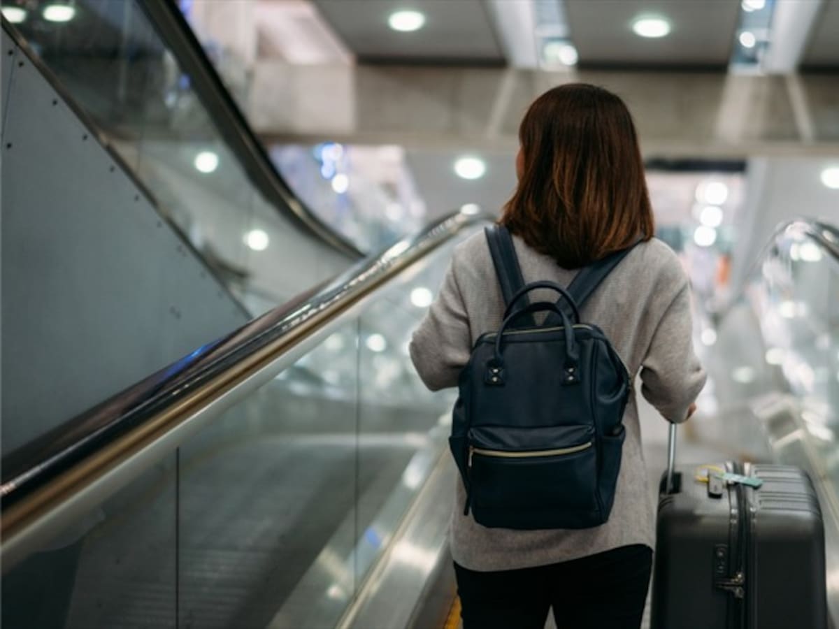 Más del 93% de aeropuertos presenta deficiencias en controles de coronavirus: Contraloría