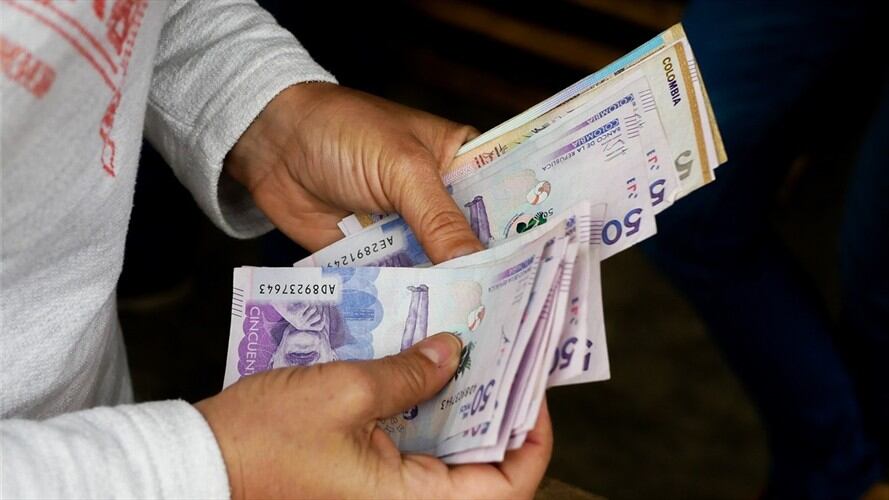 Imagen de referencia de dinero colombiano. Foto: Ricardo Vallejo / EyeEm